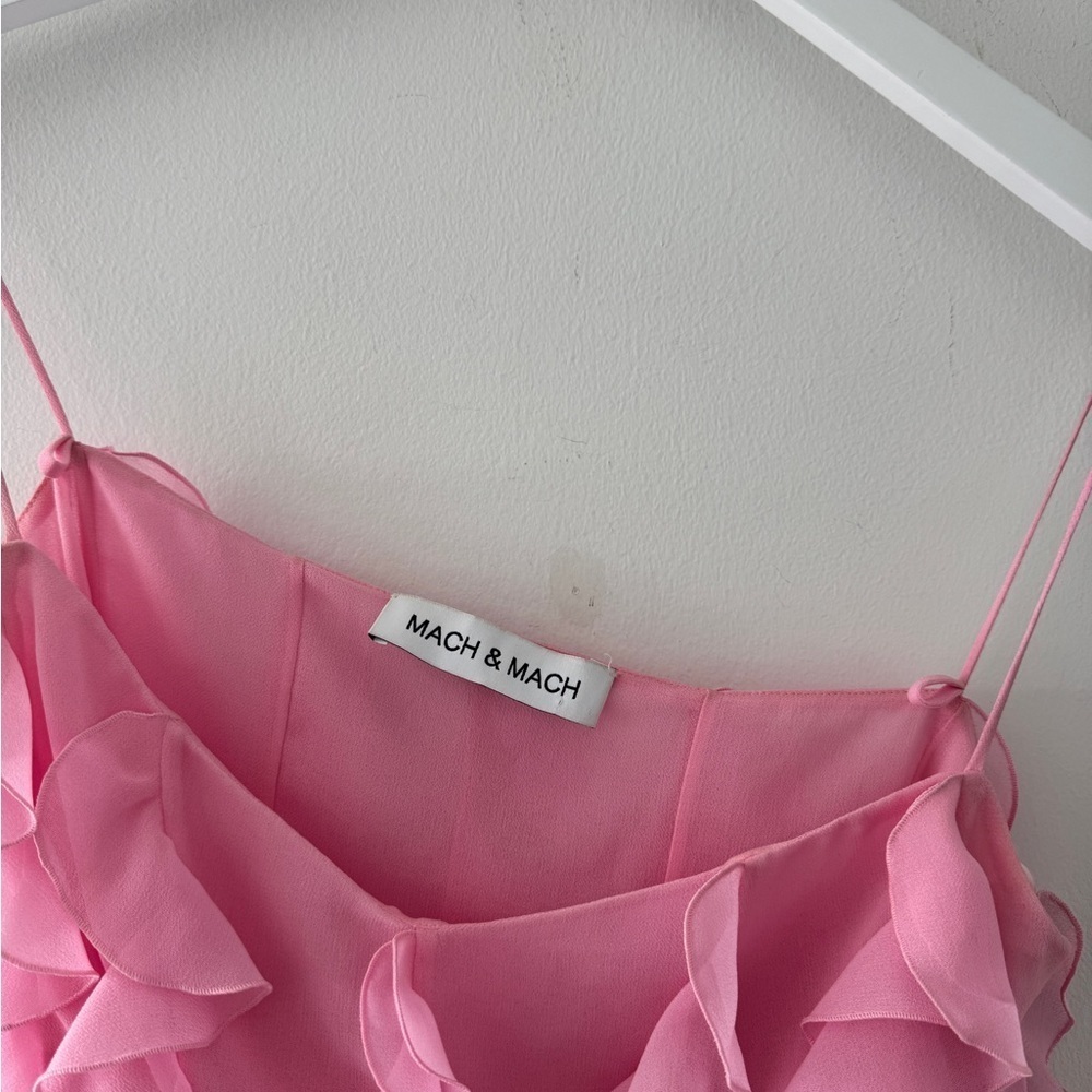 MACH & MACH Asymmetrical Ruffle Pink Top 4 - Picture 4 of 9